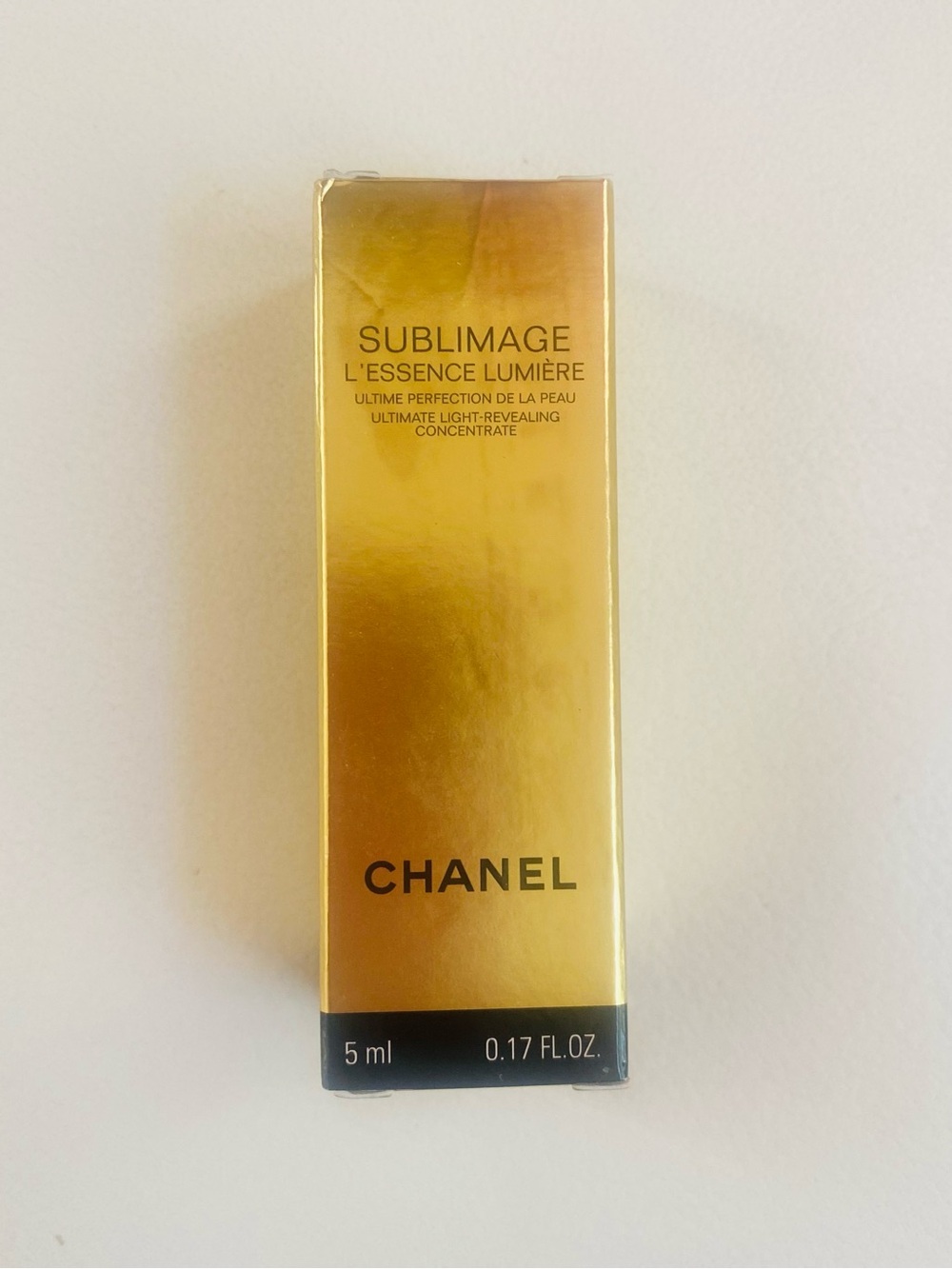 CHANEL Sublimage L'Essence Lumière - Gold 5ml